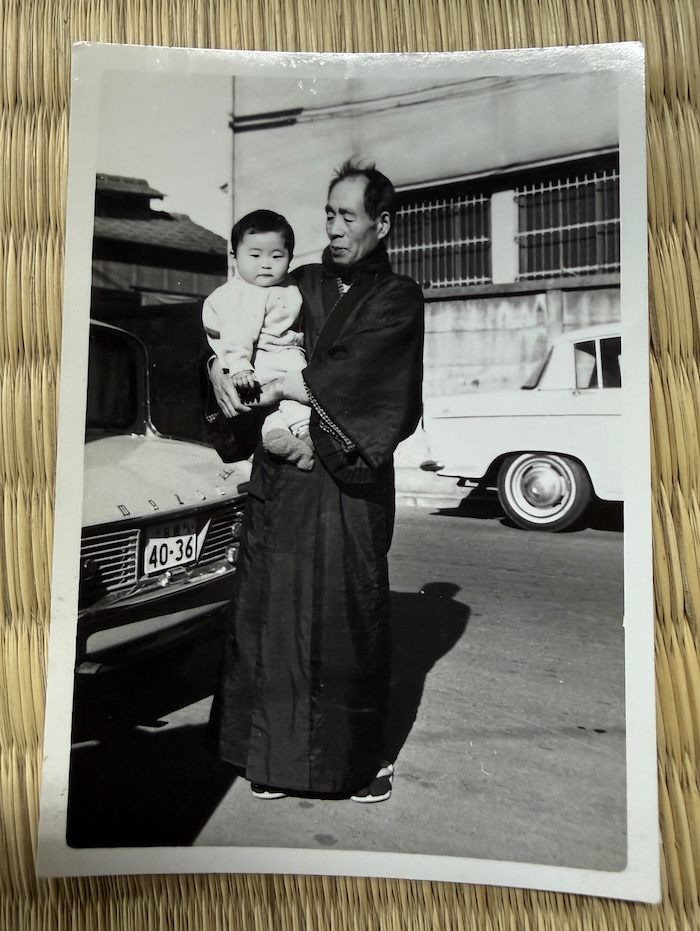 Founder Kamezou Morita holding Takashi